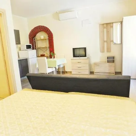 Apartment Danilo 48 Pula