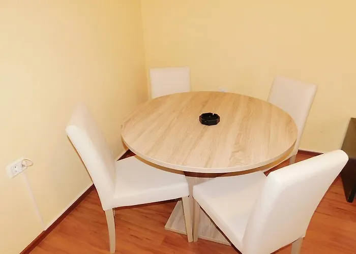 Appartement Danilo 48 *