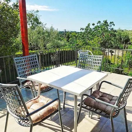 Apartamento Danilo 48