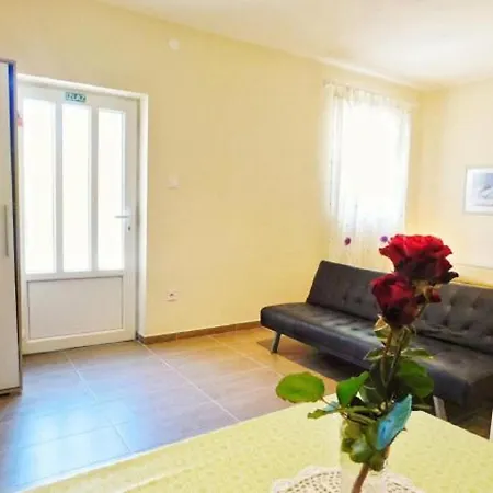 Apartament Danilo 48 Pula